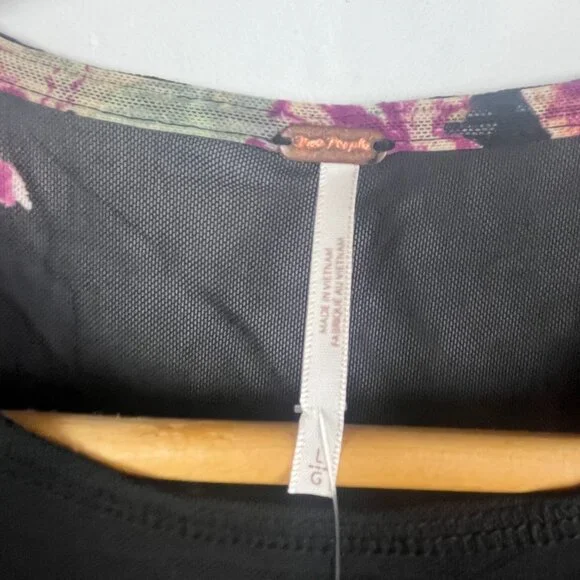 NWT Free People Bettys Garden Top Floral Mesh Large - Picture 3 of 5